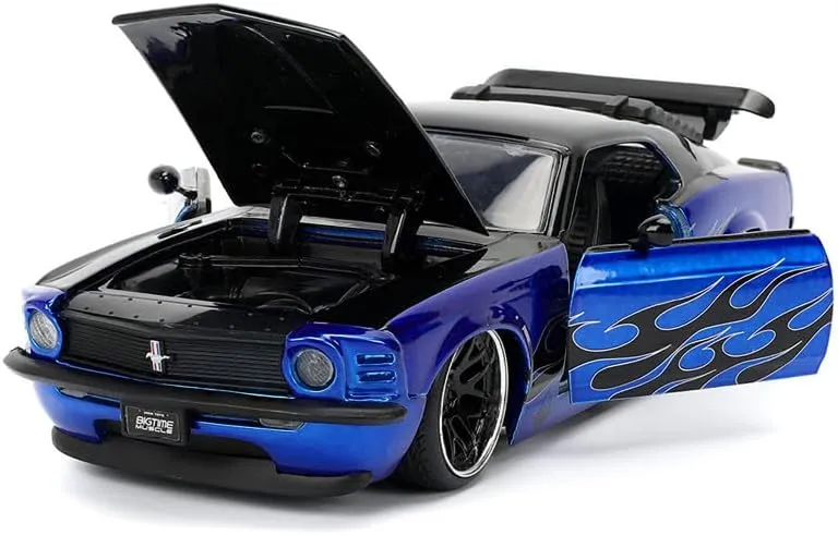1/24 Jada Bigtime Muscle Series 1970 Boss 429 (Black and Blue Metallic) Diecast Model Car - 36154
