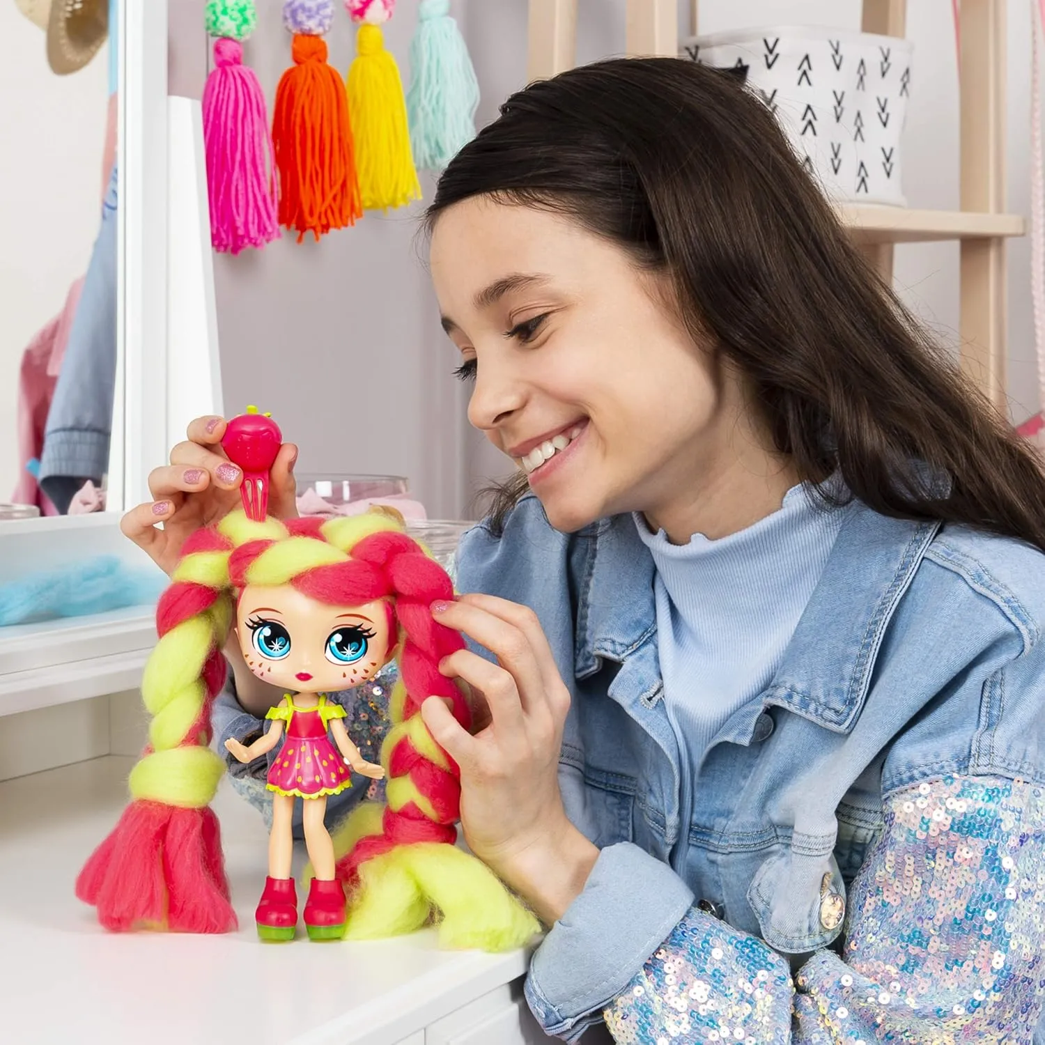 7-Inch Straw Mary, Sugar Style Deluxe Scented Collectible Doll with Accessories