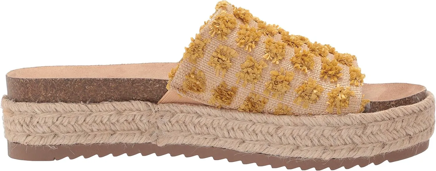 Bella Vita Made in Italy Women's Platform Sandal Flat