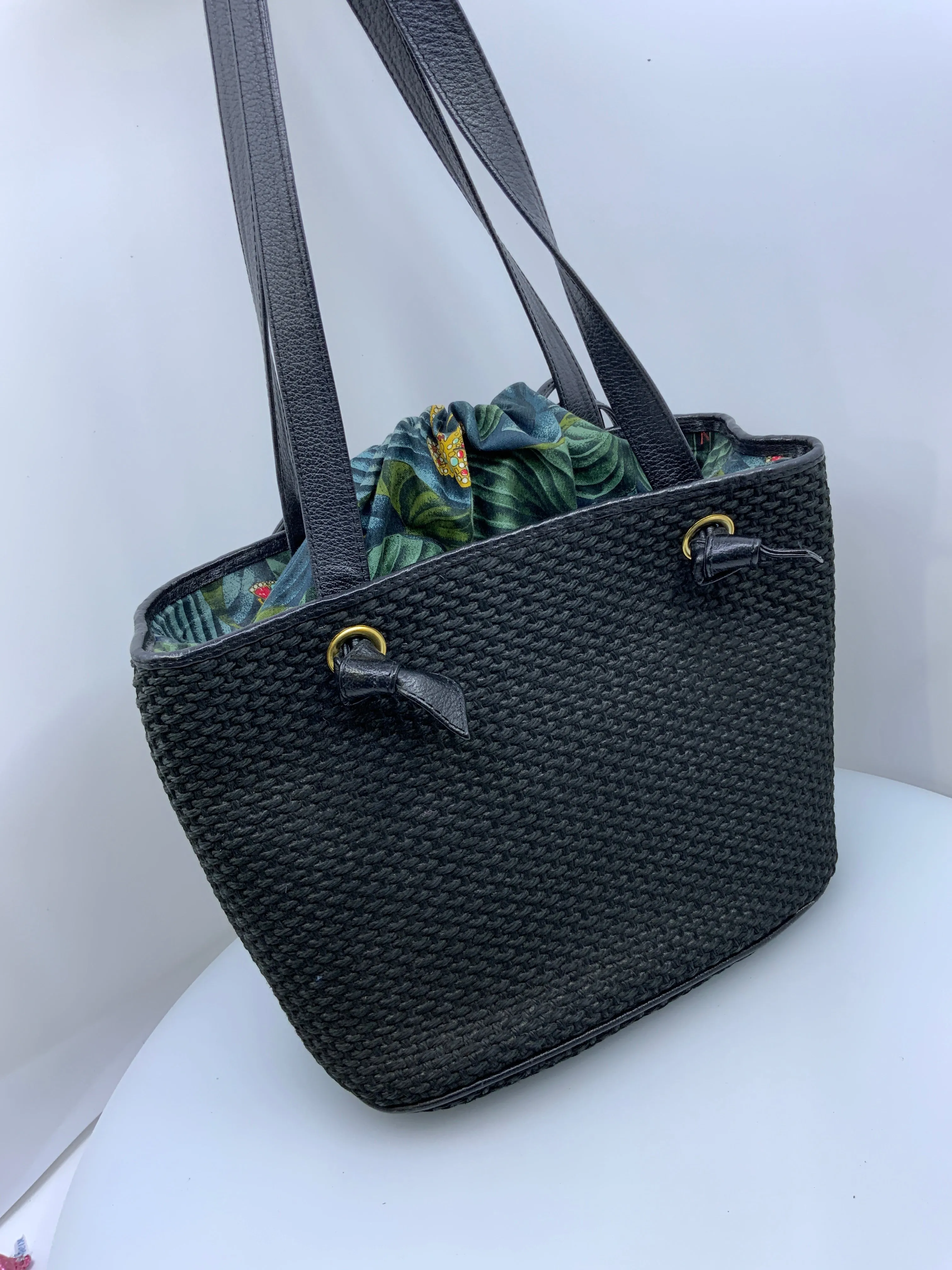 BOTTEGA VENETA VINTAGE RAFFIA TOTE BAG