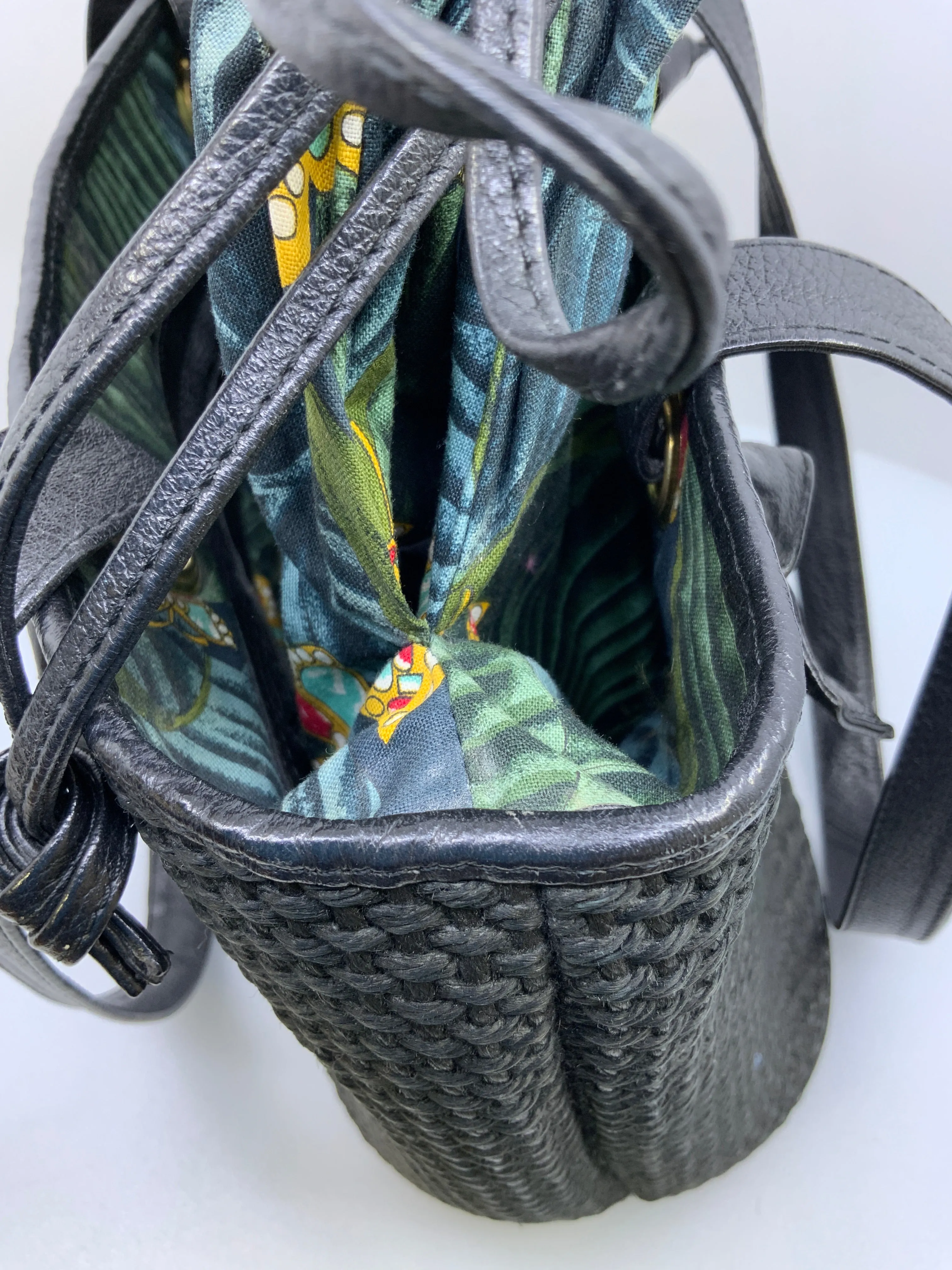 BOTTEGA VENETA VINTAGE RAFFIA TOTE BAG