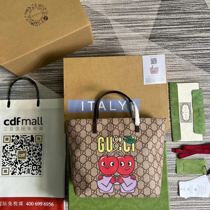 Charm - GG Bags - 1280
