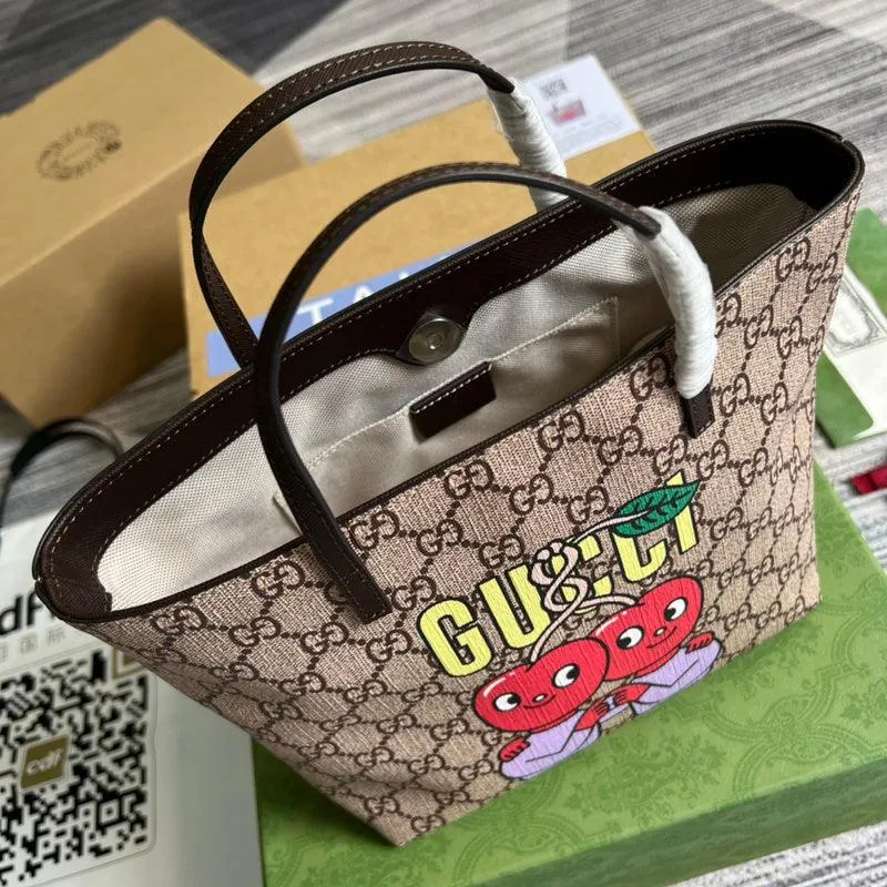 Charm - GG Bags - 1280