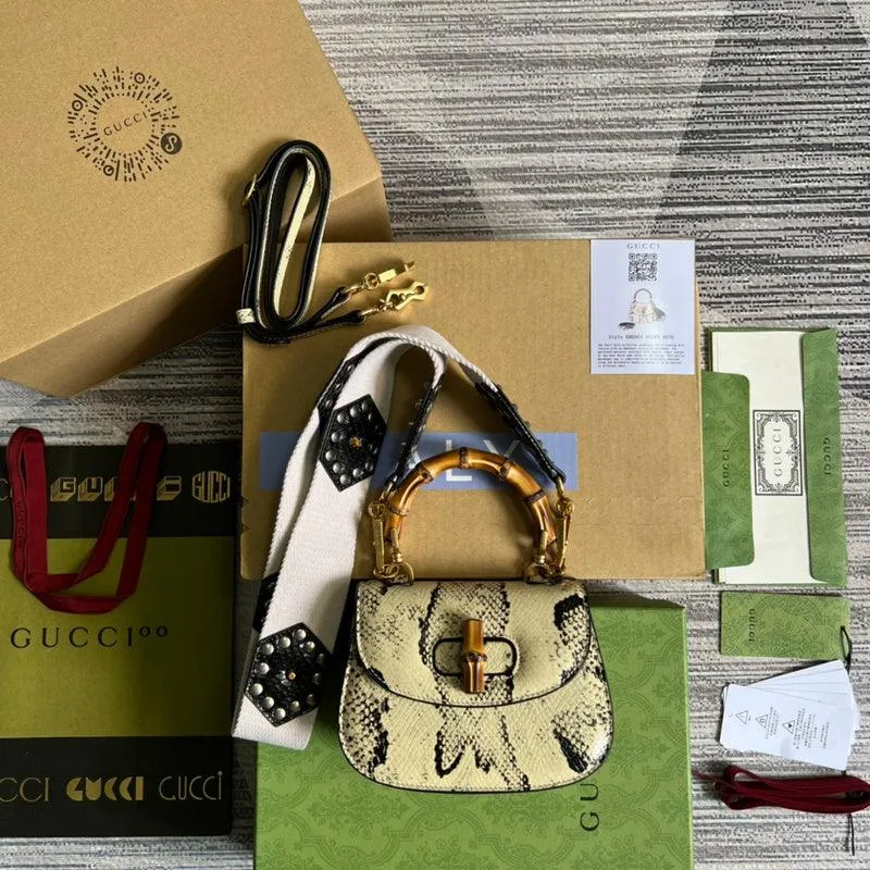Charm - GG Bags - 1502