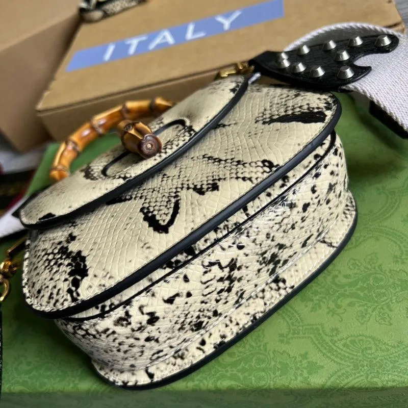 Charm - GG Bags - 1502