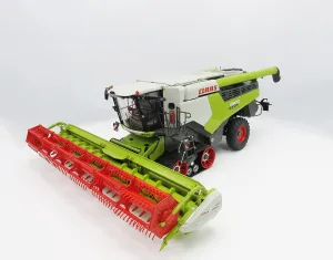 CLAAS Marge Models Lexion 6900 Combine Terra Trac and Vario 30 1:32 Scale 02531470, Claas Green