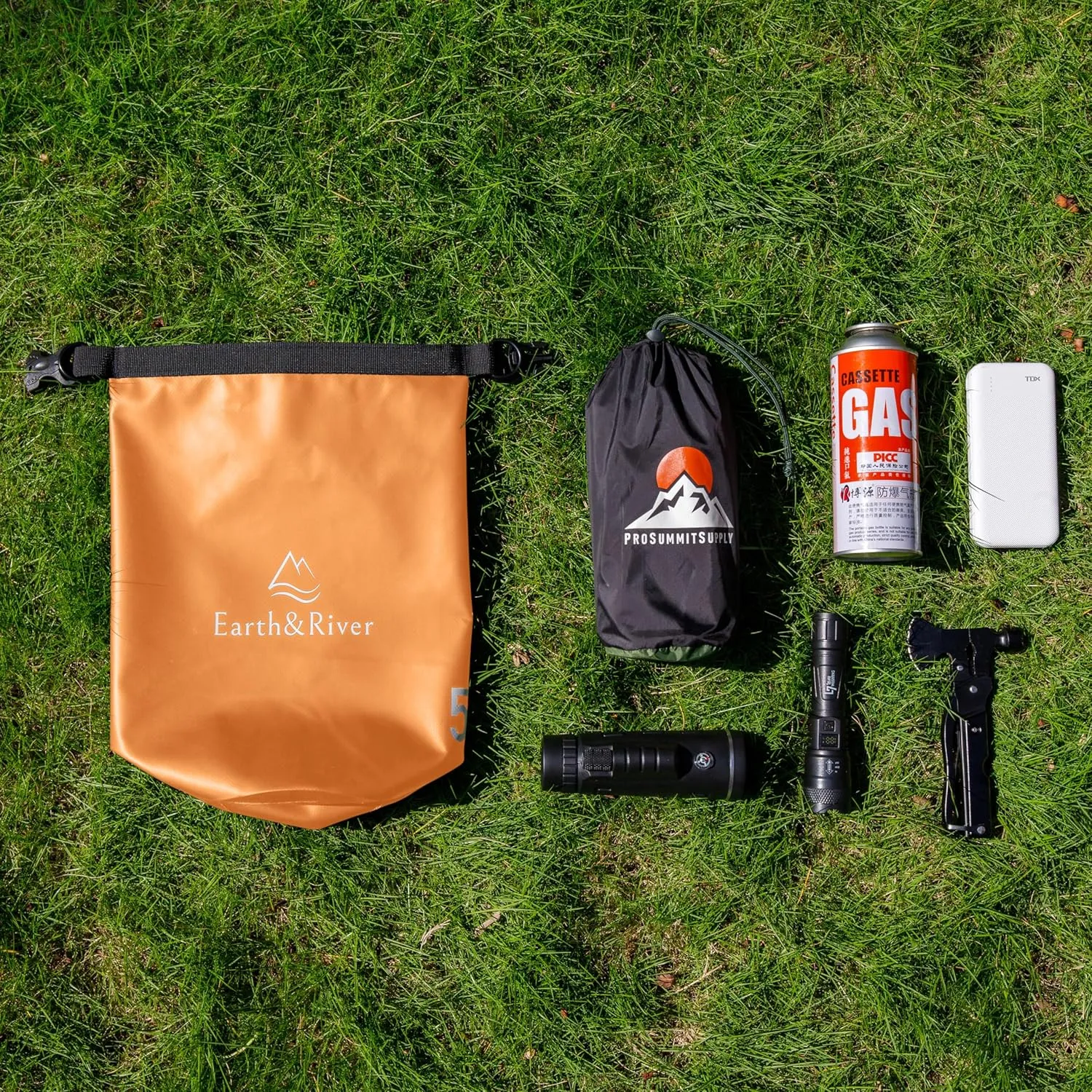 EARTH&RIVER Premium Waterproof Dry Bag Backpack, Extra Thick, Protection for All Water Activities & Camping, Floating Lightweight Dry Bag & IPX8 Waterproof Phone Case (Orange, 5L)