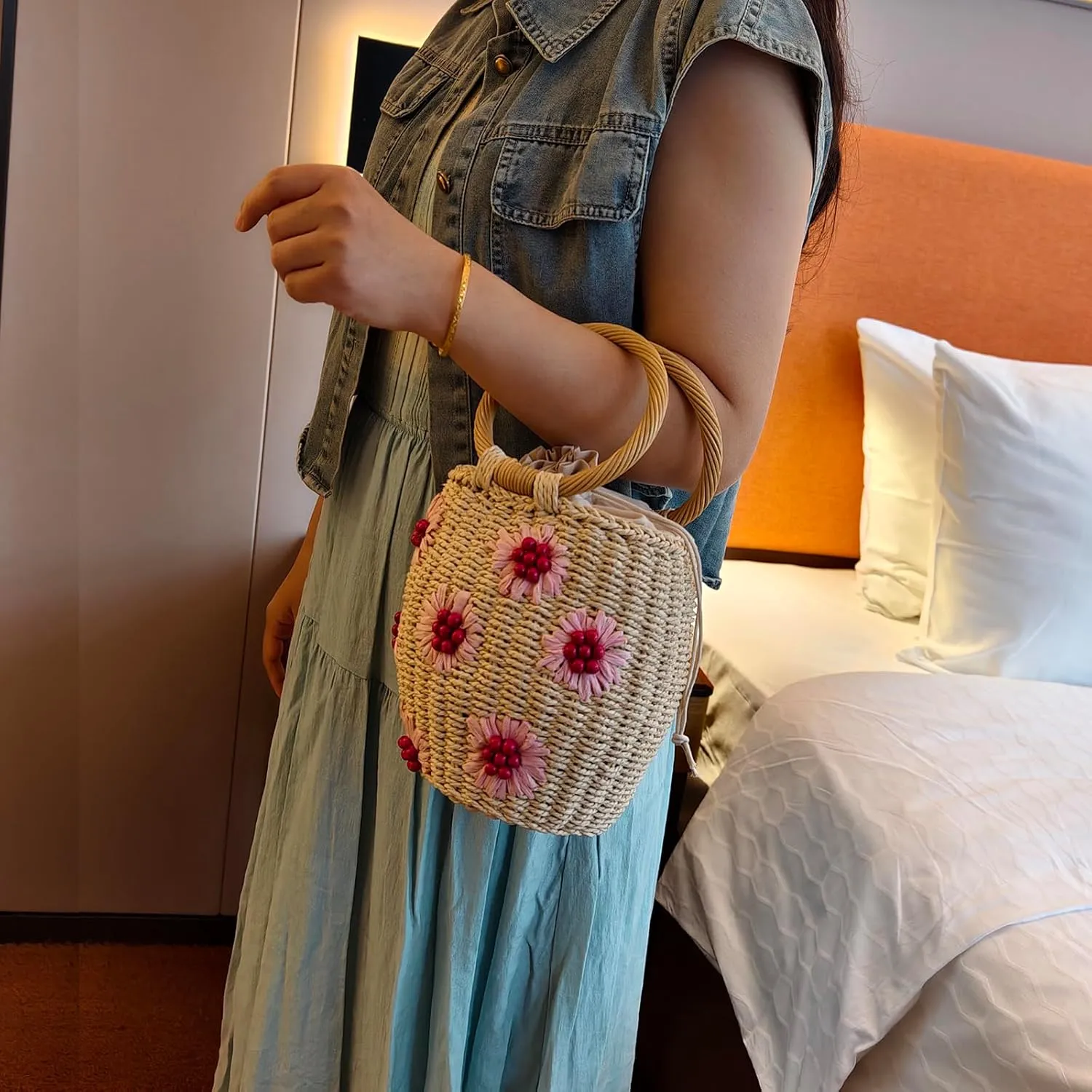 Flower Pearls Rattan Tote Bag Summer Beach Drawstring Straw Bucket Bag Diamonds Woven Handbag