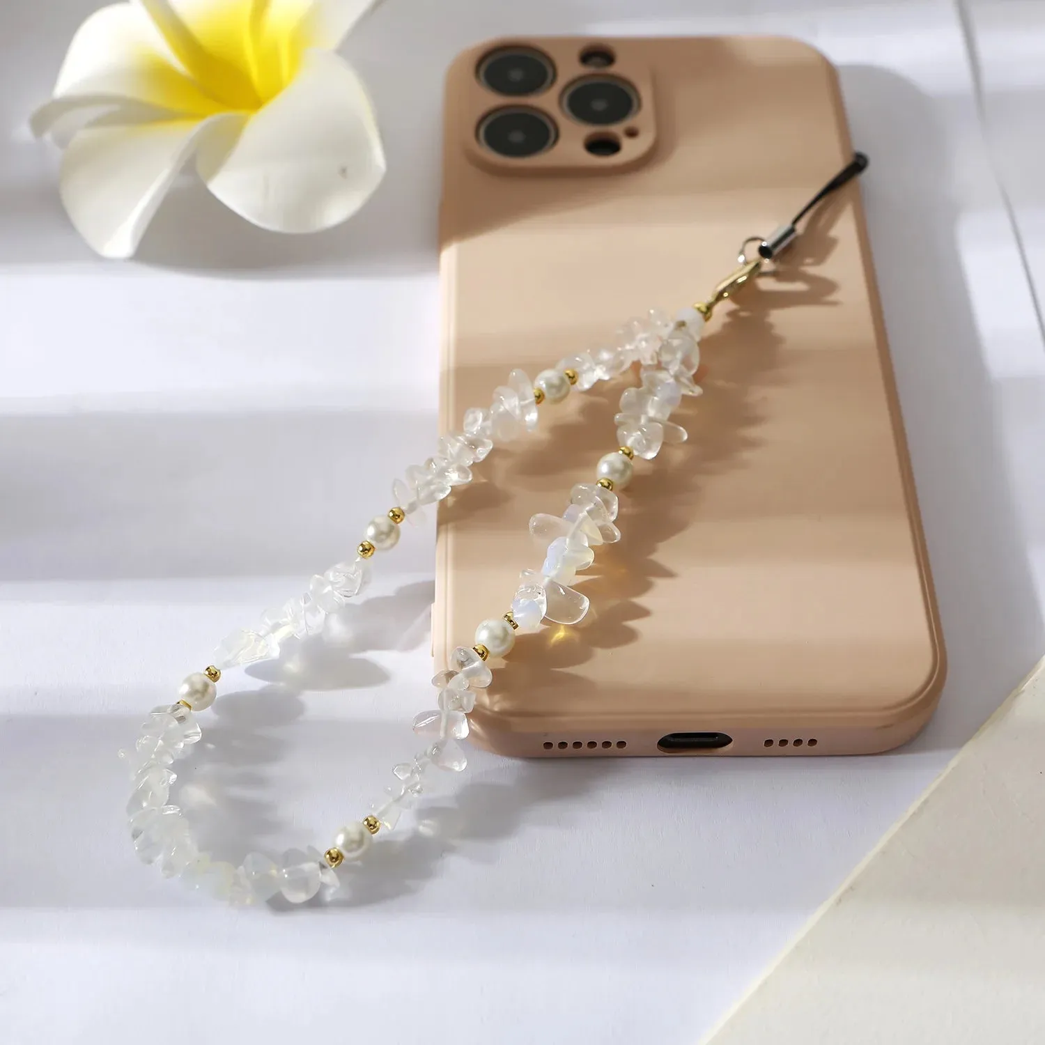 Kawaii Crushed Stone Phone Charm 🌈✨ | Natural Amazon Stone Hanging Rope for Keys & Bags 🎀📱
