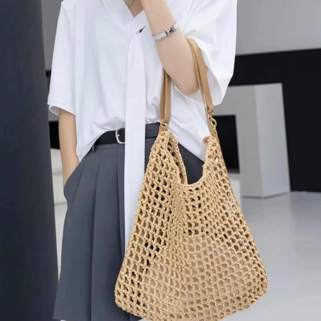 Large capacity Bag Simple and Stylish Straw Handbag: Deduce a Casual Style Ladies shoulder Bag