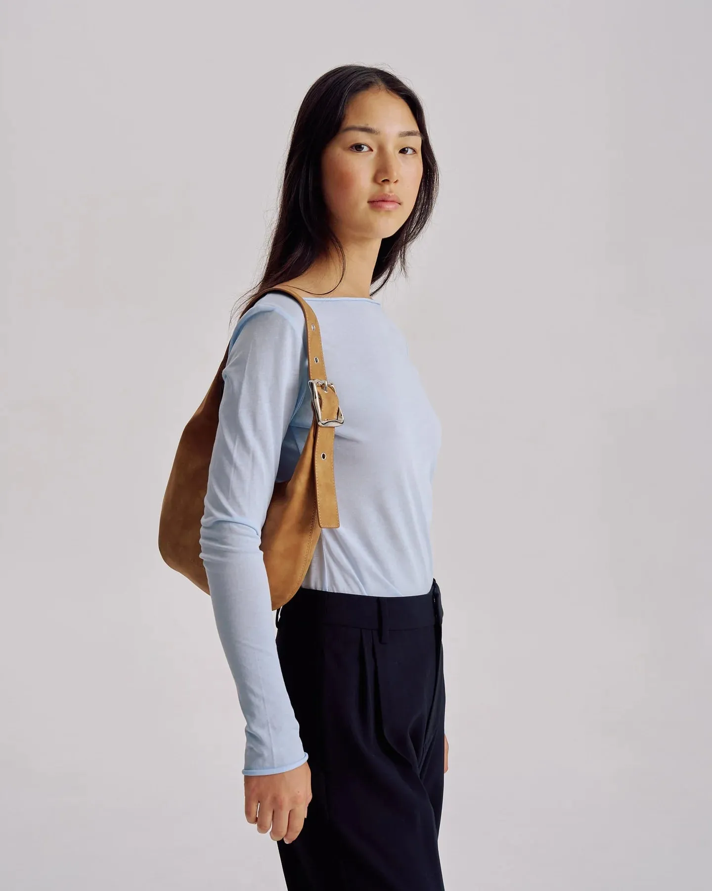 Large Everyday Croissant Bag Caramel