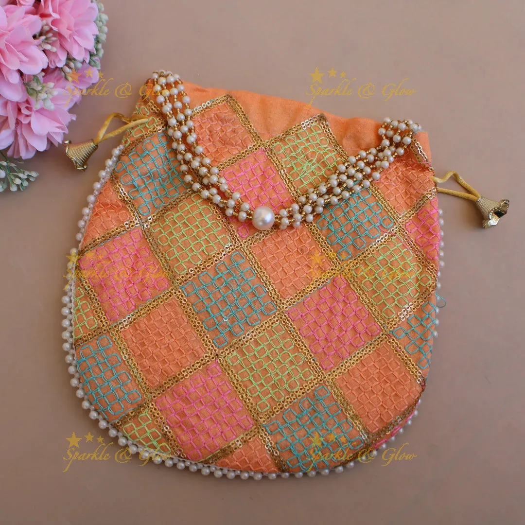 Pearl Embellished 8.5x8" Threadwork Potli Bag