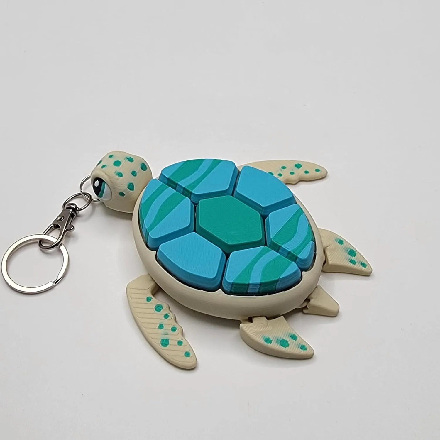 Sea Turtle Fidget Clicker Bag Charm, Sensory Figure Keychain, Articulating Head, Flippers and Tail (Beige/Green/Blue)