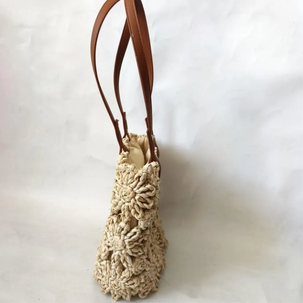 Straw Purse New Hand-woven Straw Bag Hollow Bucket Bag Corn Husk Braid Sewn Handbag In Stock Straw Purses