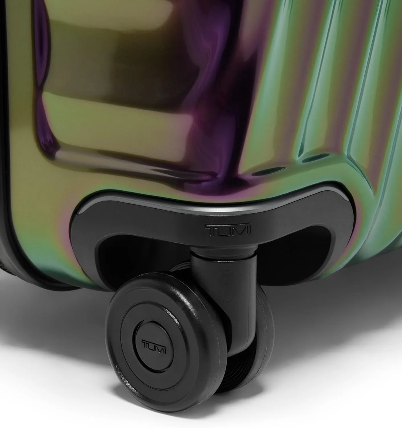 TUMI - 19 Degree Extended Trip Expandable 4 Wheeled Packing Case - Hard Shell Suitcase - Roller Suitcase Checked Bag - Iridescent Dusk