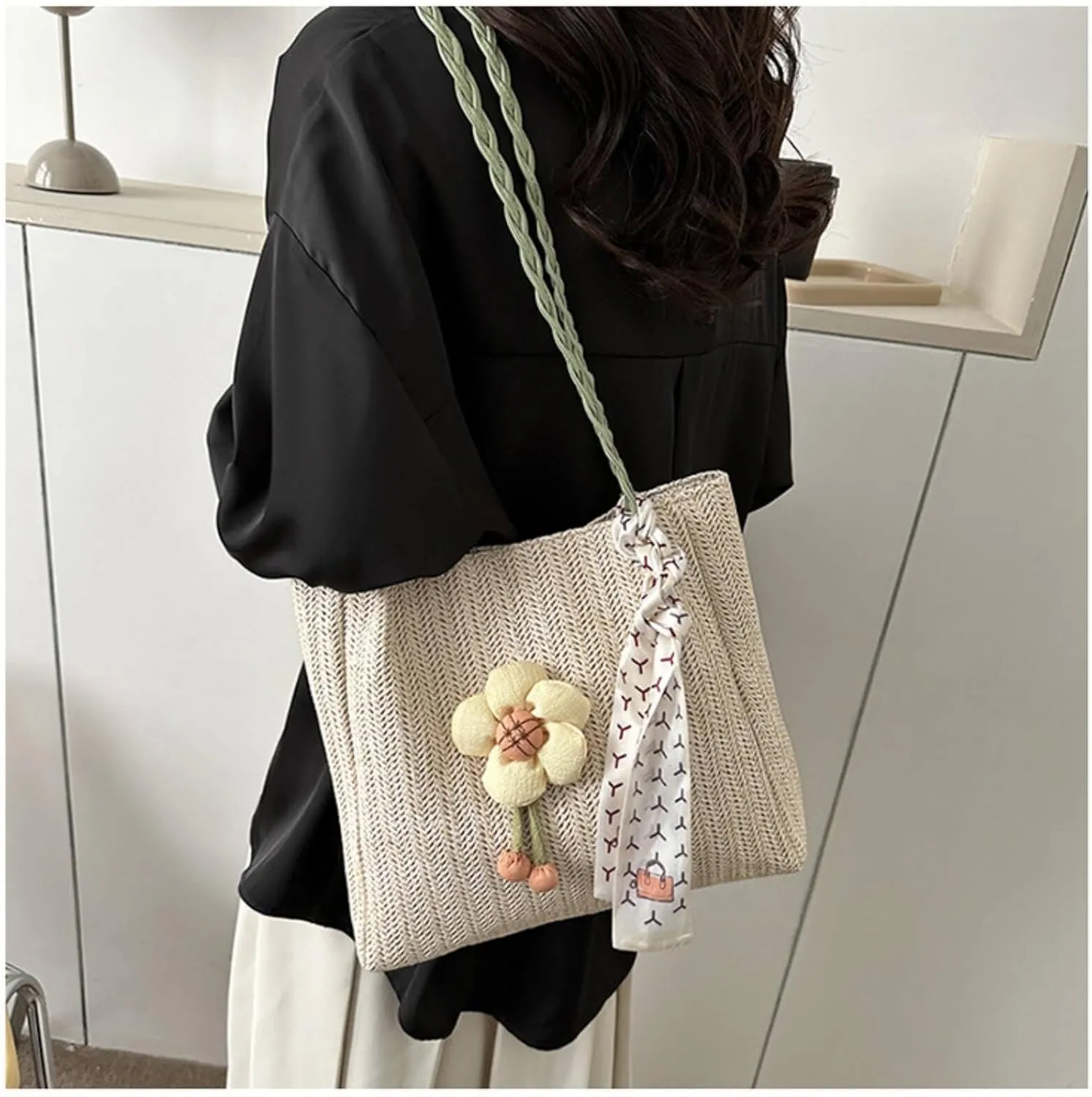 Usoway Straw Beach Bags for Women, Large Woven Beach Summer Tote, 2024 Trendy Holiday Purse Shoulder Bag for Travel Vacation