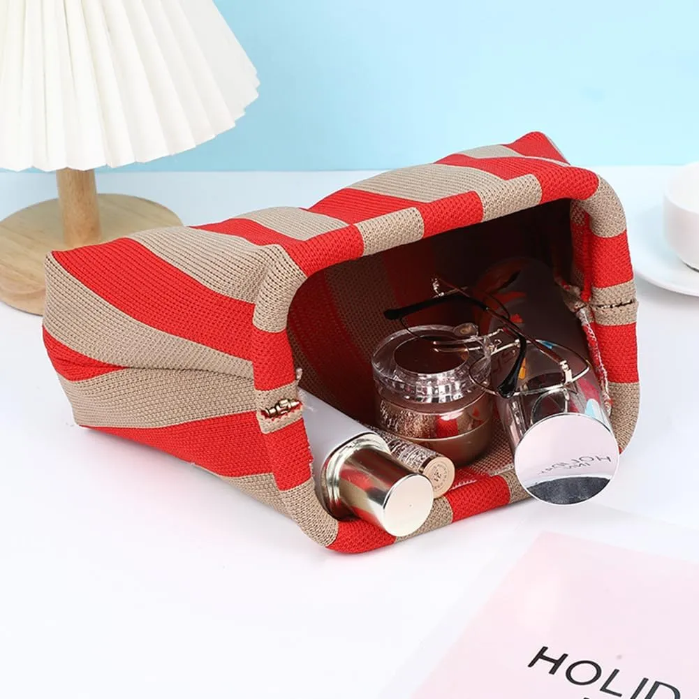 Women Knitted Clutch Purse Contrast Color Knit Stripe Purse Knitting Dumpling Clutch Woven Bag for Female