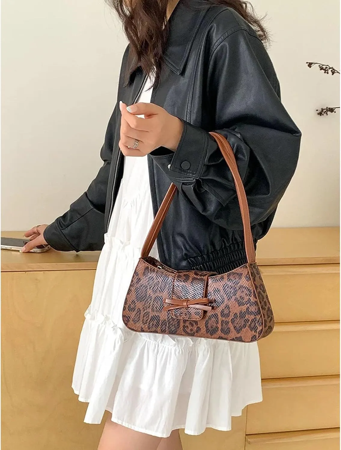 Women's Shoulder Bag Crescent Hobo Bags Vegan Leather Handbag Y2K Bow Clutch Purse